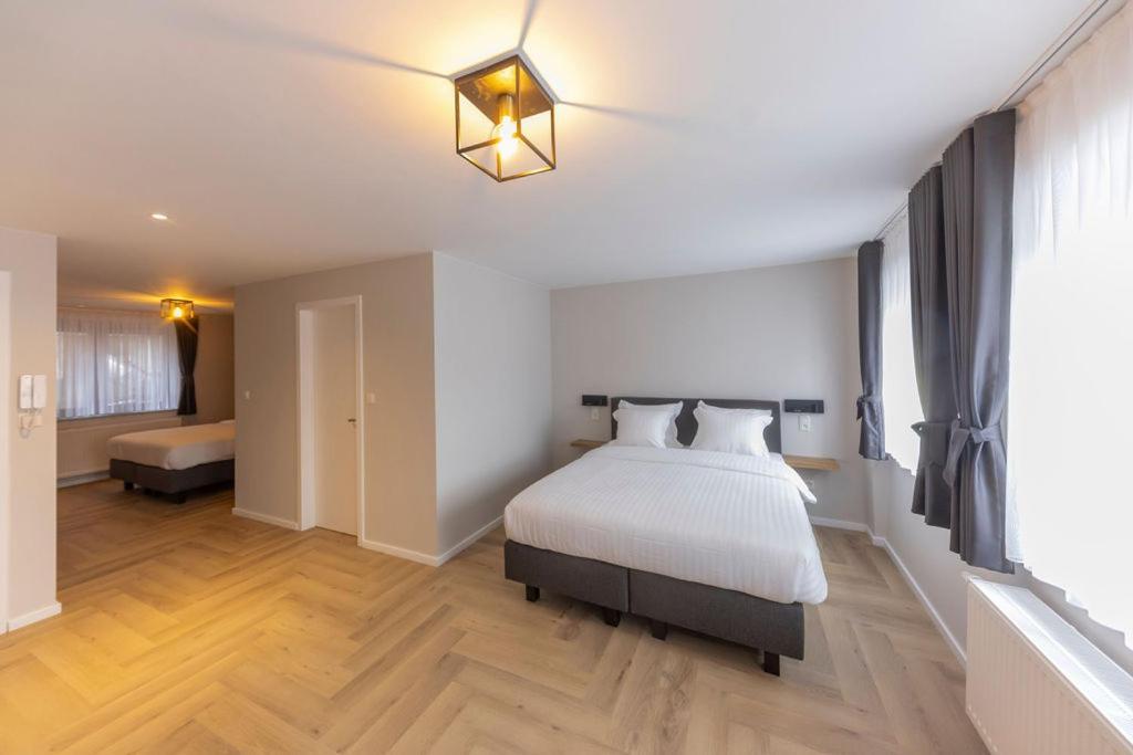 Midi Stay Brussel Bagian luar foto