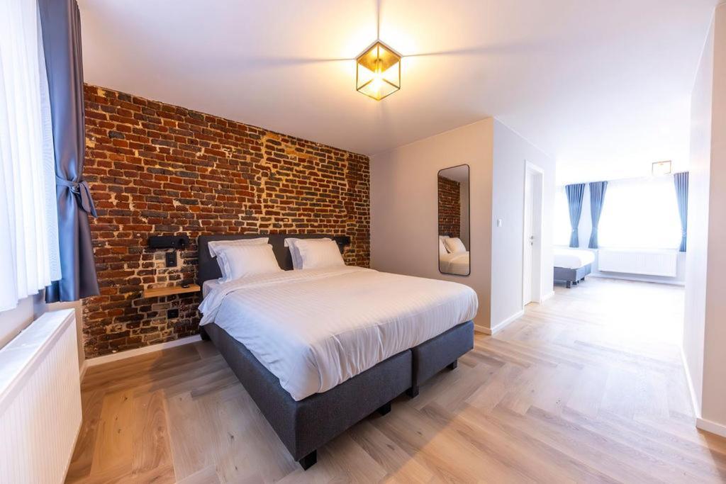 Midi Stay Brussel Bagian luar foto